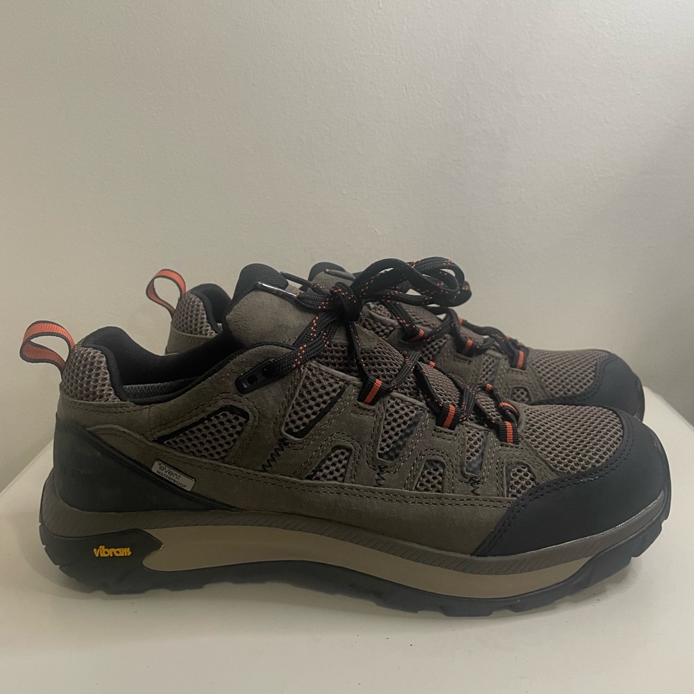 Ascend Mojave Low Waterproof Hiking Shoes